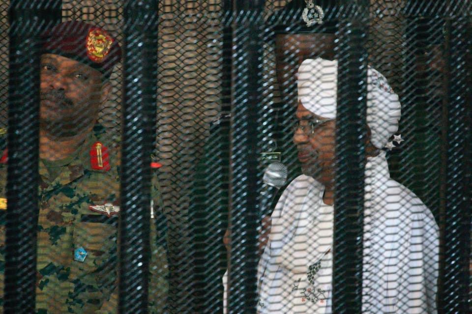 محاكمة الرئيس السوداني السابق عمر البشير