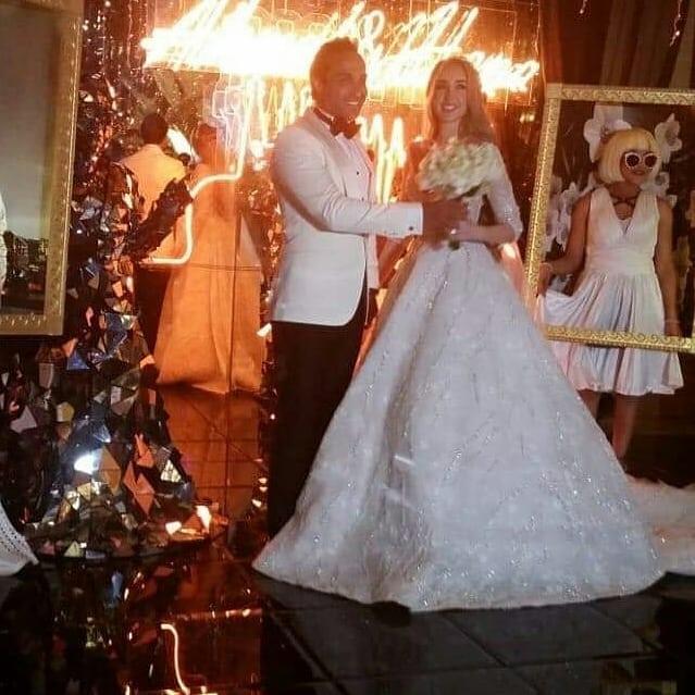 celebrity_photo_fan_69035988_1490020141139146_4286386927073888956_n