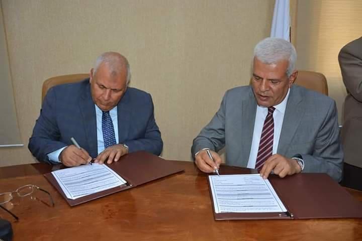 بروتوكولات تعاون بين الوادي الجديد ونقابتي المهن التعليمية والزراعية لاستصلاح وزراعة 4 ألاف فدان  (4)