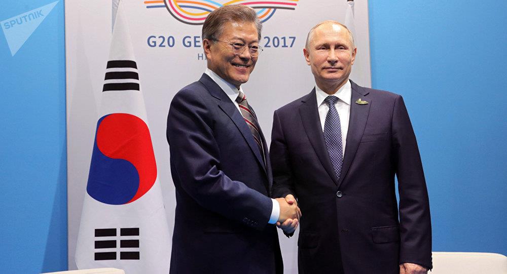 بوتين ونظيره الكوري الجنوبي