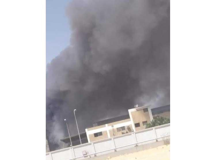 حريق بأحد المصانع بمدينة بدر