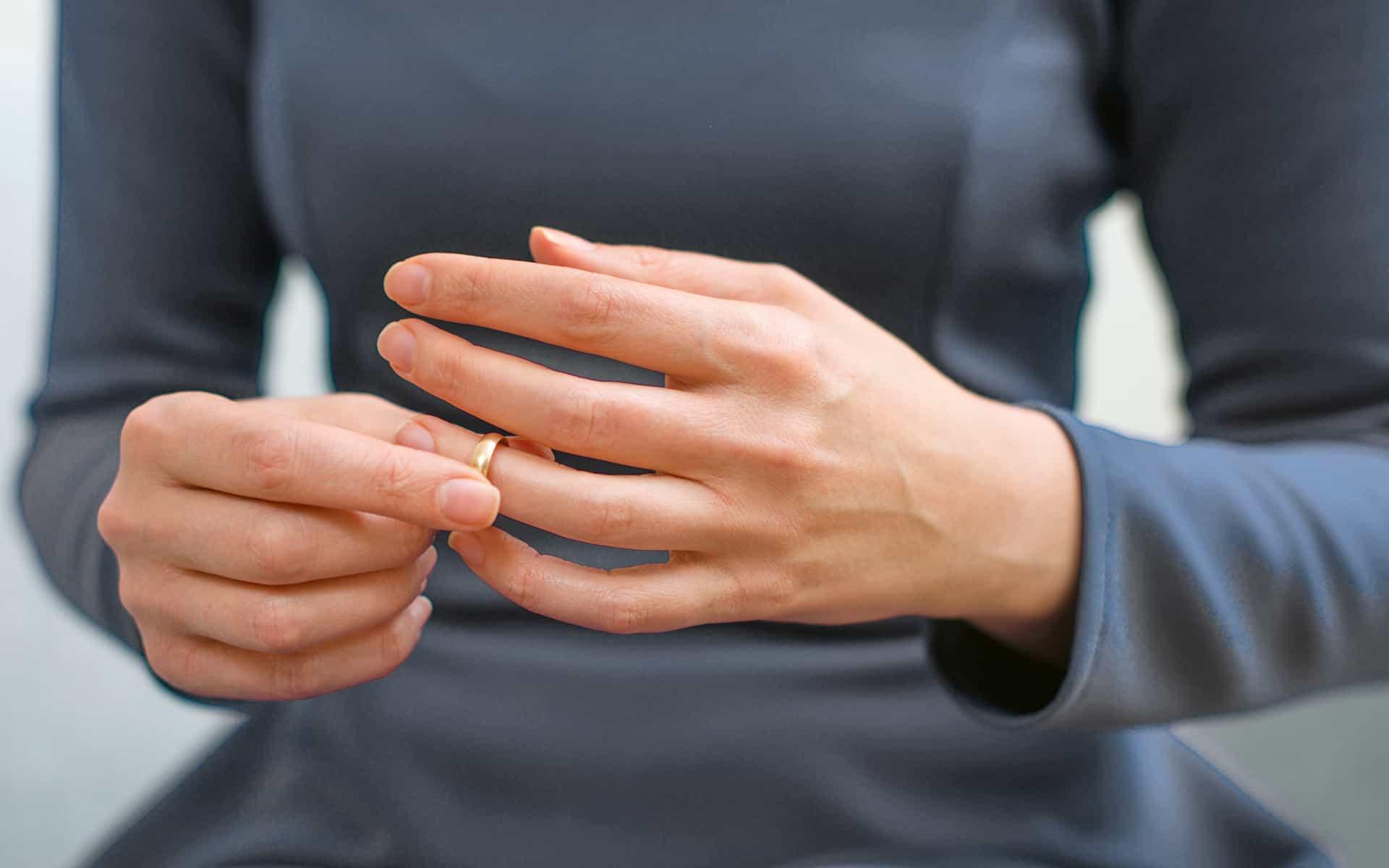 هل عدة الطلاق للزواج العرفي مثل عدة الزواج الشرعي