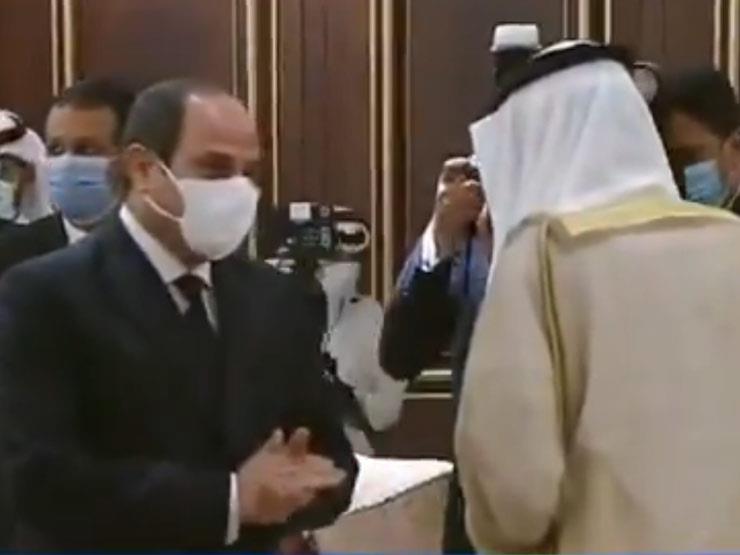 السيسي يقدم واجب العزاء في وفاة أمير الكويت