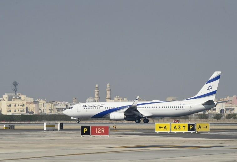 إسرائيل توقع اتفاقية طيران مع البحرين