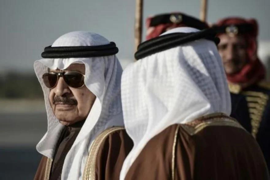  رئيس الحكومة البحرينية الراحل الامير خليفة بن سلم