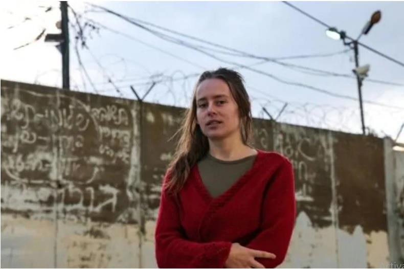 الإسرائيلية هليل رابين التي ترفض القيام بالخدمة ال