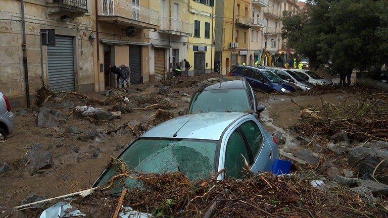 فيضانات جزيرة سردينيا الإيطالية