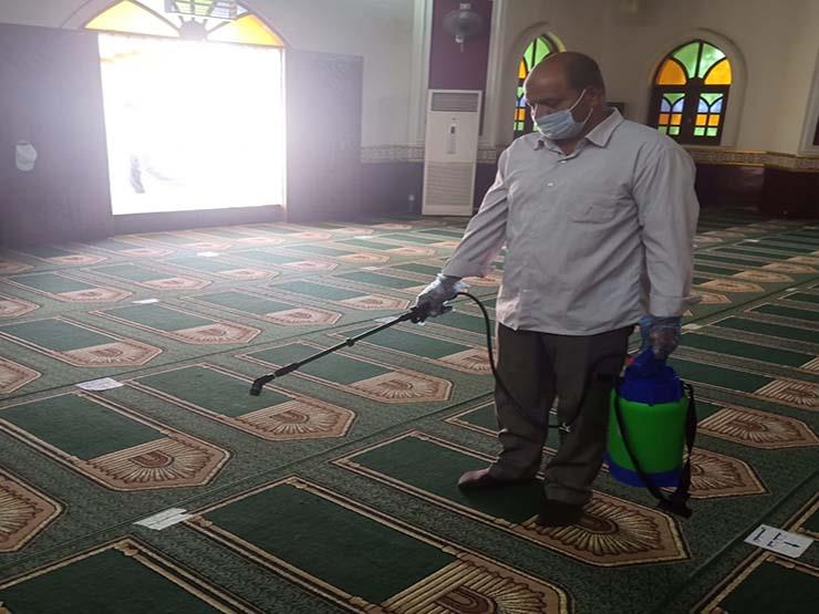 تعقيم وتطهير المساجد  