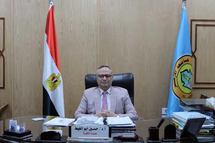د. حسين ابو الغيط عميد طب الأزهر بالقاهرة