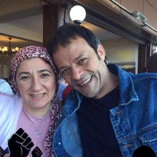هشام عبدالله وزوجته غادة محمد نجيب