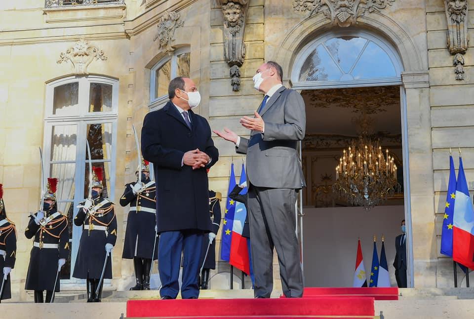 الرئيس عبد الفتاح السيسي مع السيد جان كاستيكس رئيس