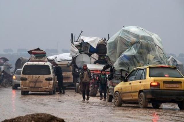 أكثر من 800 ألف نازح في شمال غرب سوريا