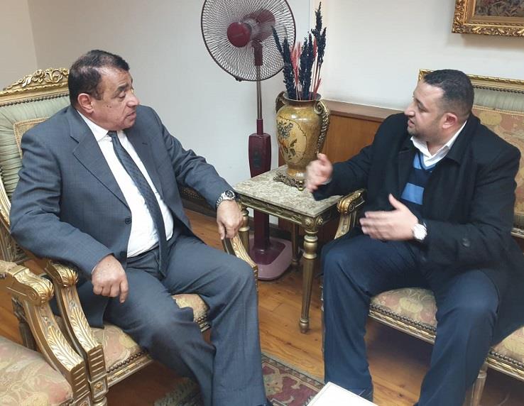 النائب تامر عبد القادر مع رئيس شركة الصعيد للنقل
