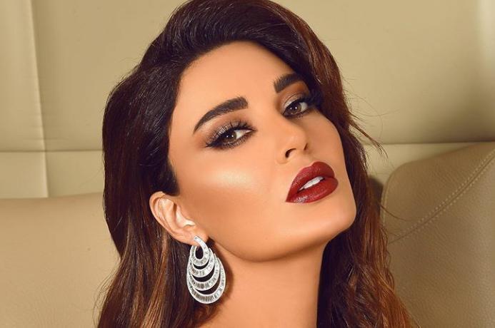 الفنانة سيرين عبدالنور