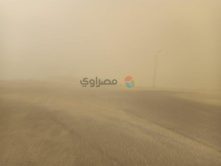 عواصف ترابية تضرب مدن محافظة شمال سيناء