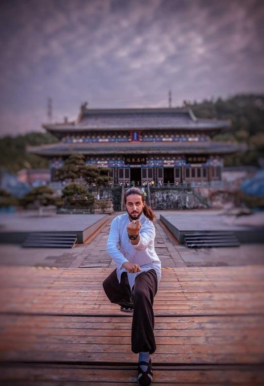 البطل الراحل أحمد شعبان