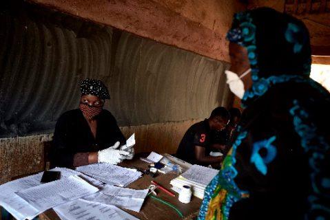 مواطنو مالي يصوتون في الانتخابات التشريعية بالرغم 
