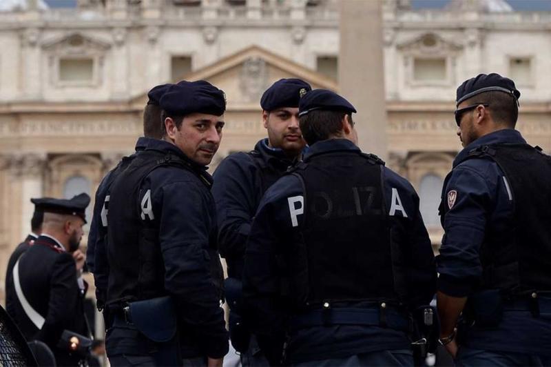 الشرطة الإيطالية                                  
