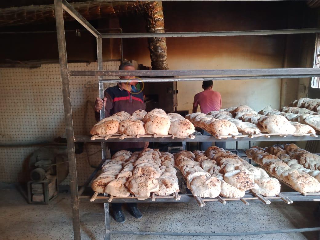 انتظام عمل المخابز وتجار التموين بالأقصر 