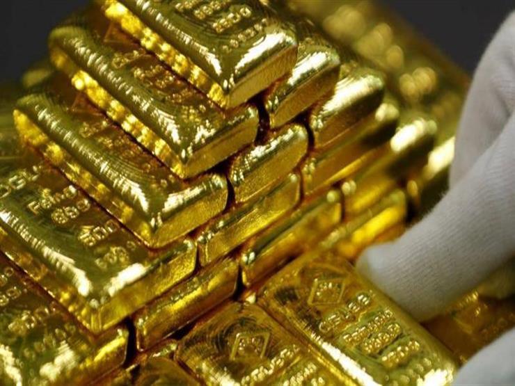 أسعار الذهب العالمي تتراجع في بداية جلسة اليوم 