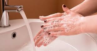 حماية اليدين من الجفاف