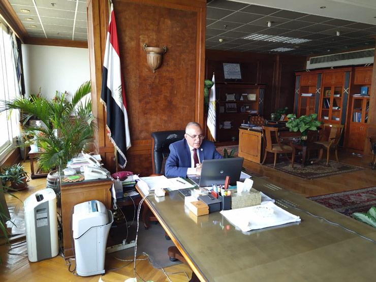 الدكتور محمد عبد العاطي، وزير الموارد المائية والر