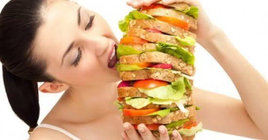 لماذا يتناول البعض الطعام دون زيادة الوزن؟