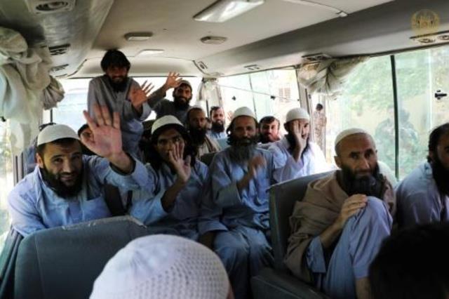 أفغانستان تطلق سراح 317 سجينًا من طالبان