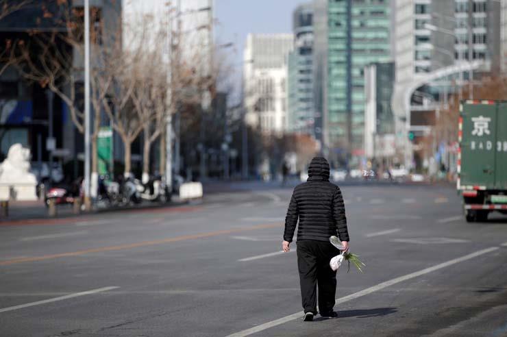 الشوارع خالية في الصين بسبب فيروس كورونا