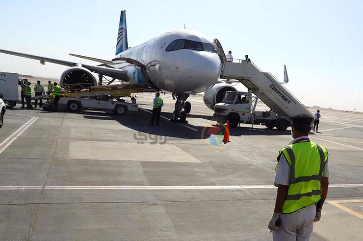 مطار القاهرة يستقبل 36 رحلة لنقل عالقين وبضائع