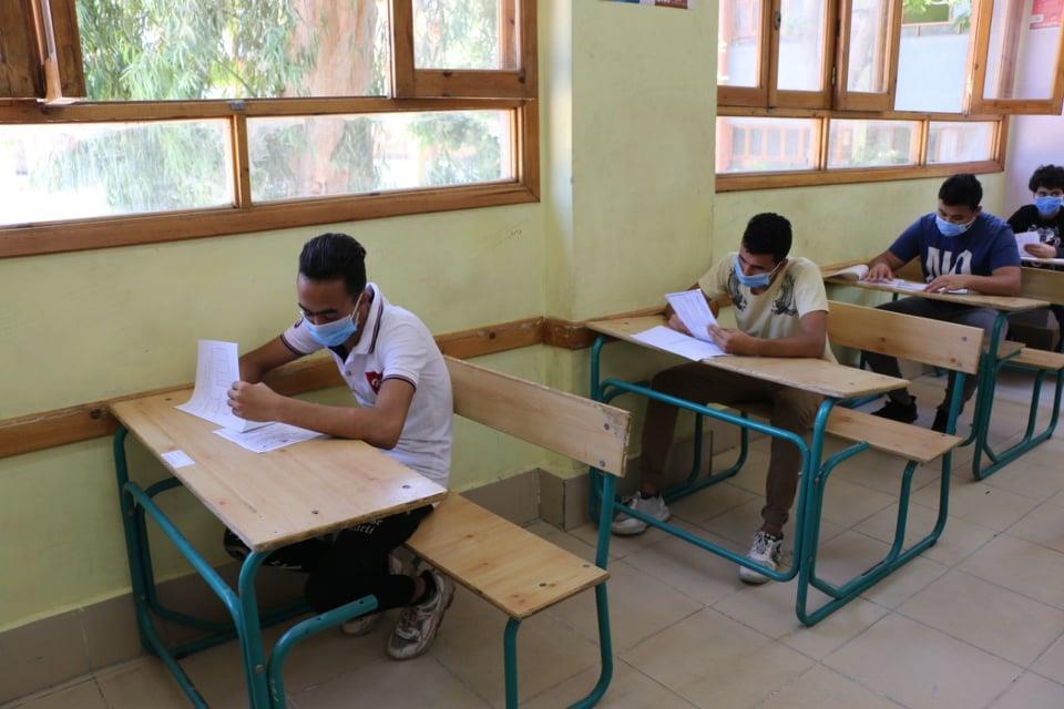 خطوات حماية طلاب الثانوية من كورونا أثناء الامتحان