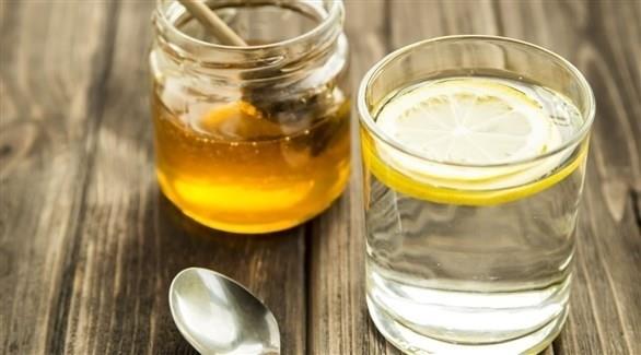 العسل مع الماء والليمون