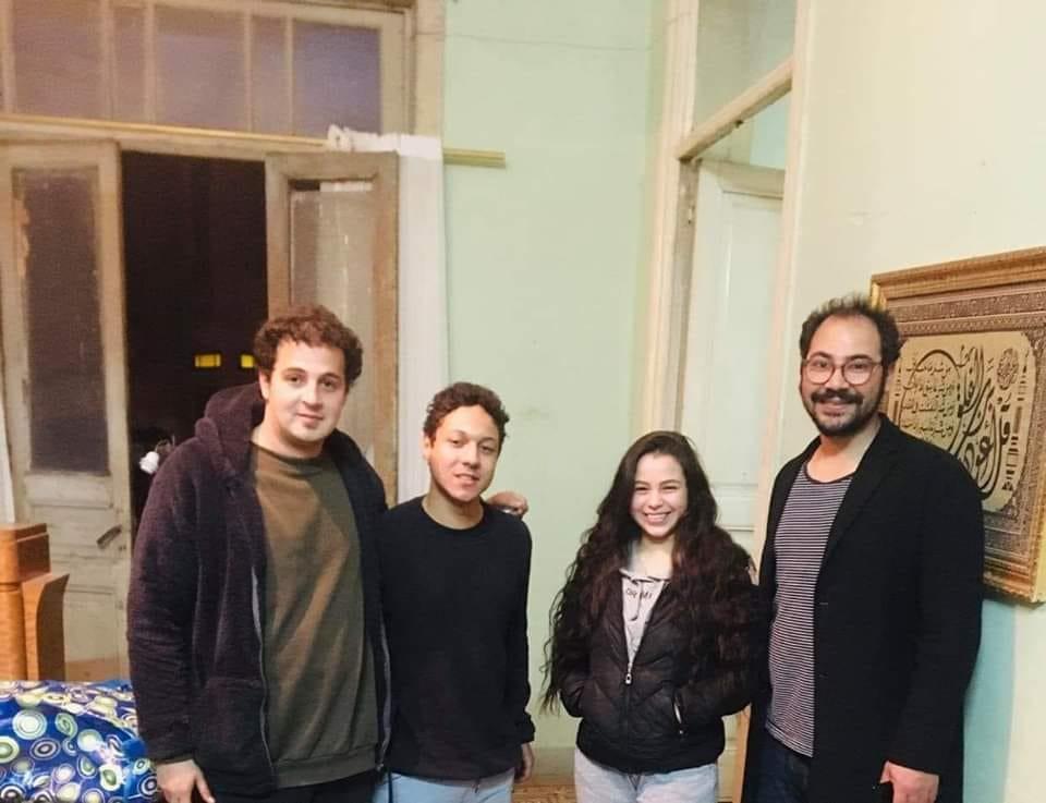 سيف مع مخرج الفيلم وبطلته نورهان