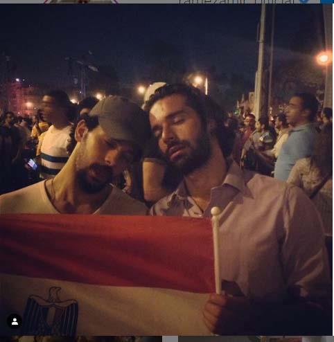 رامز أمير يستعيد ذكريات ثورة 30 يونيو