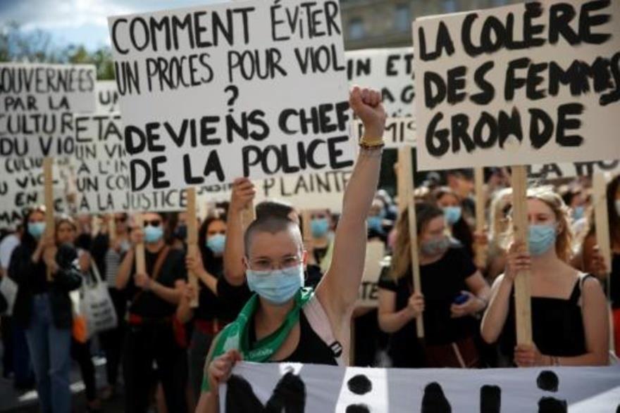 احتجاجات في فرنسا ضدّ وزير الداخلية الجديد المتّهم