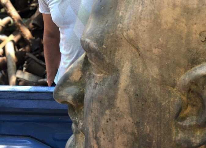 تمثال جمال عبد الناصر