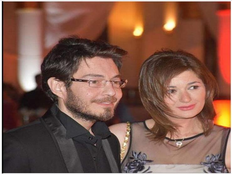 أحمد زاهر وزوجته هدى
