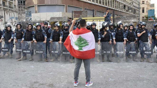 لا أفق واضح للأزمة الاقتصادية في لبنان