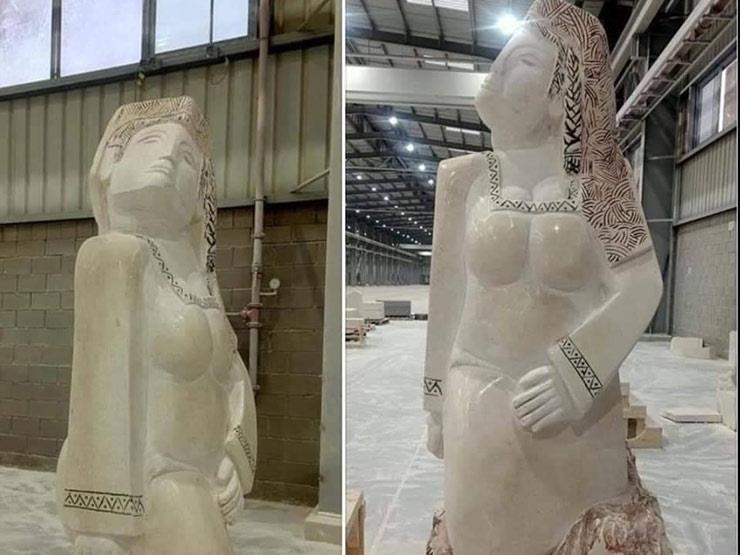 تمثال مصر تنهض