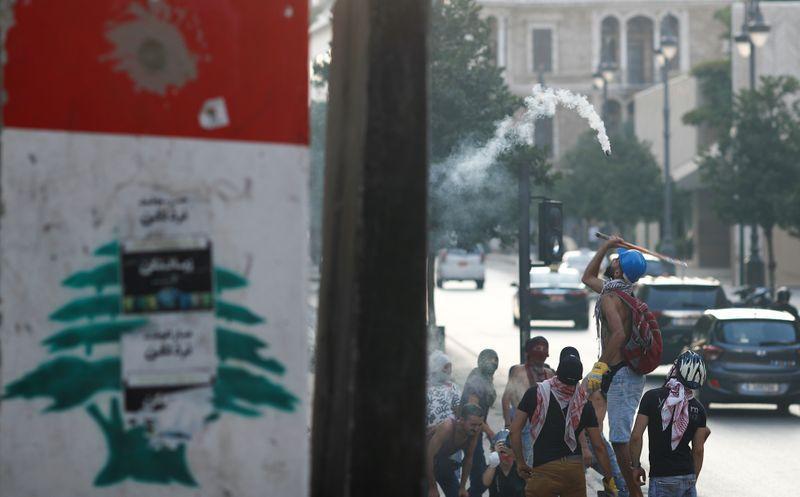 المحتجين على انفجار بيروت