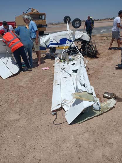 سقوط طائرة شراعية بالجونة بسبب عطل مفاجئ (2)