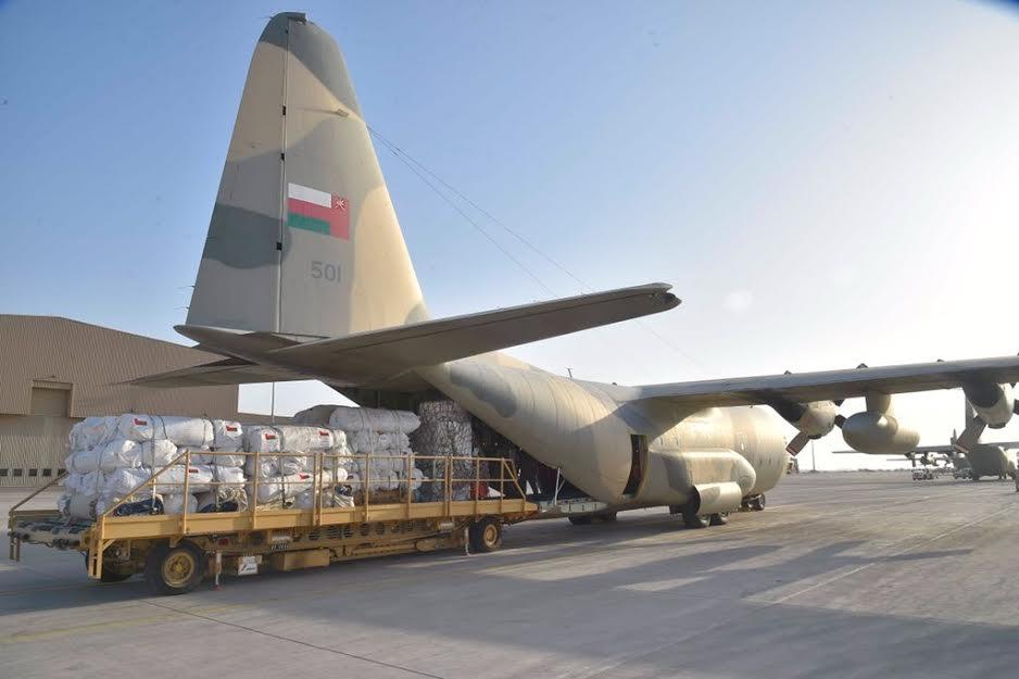 سلطنة عُمان تُسَّير رحلات إغاثة جوية إلى السودان