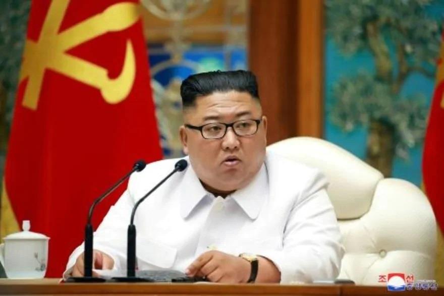 صورة وزعتها وكالة الانباء الكورية الشمالية للزعيم 
