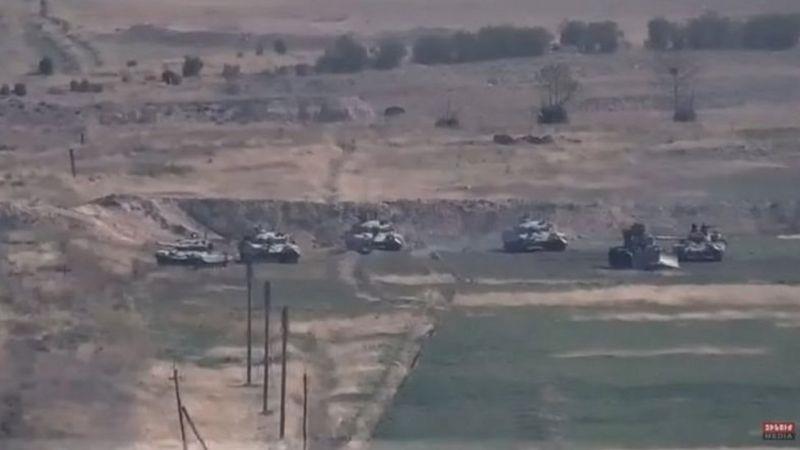 أرمينيا نشرت صورا لما تقول إنه دبابات من أذربيجان 
