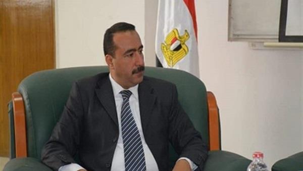 محمد نبيل رئيس إقليم وسط الصعيد الثقافي
