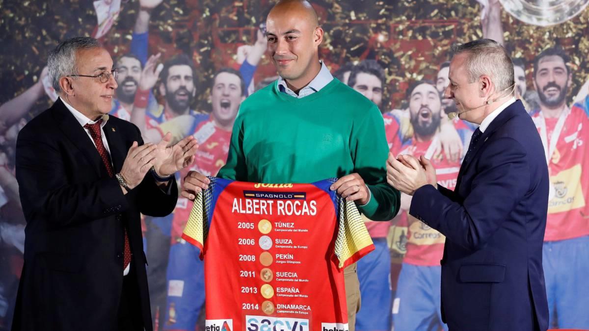 ألبرت روكاس لاعب منتخب إسبانيا لكرة اليد