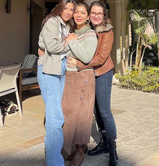 أصالة وشام وصديقتها