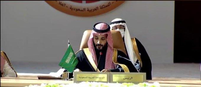 ولي العهد السعودي يفتتح القمة الخليجية