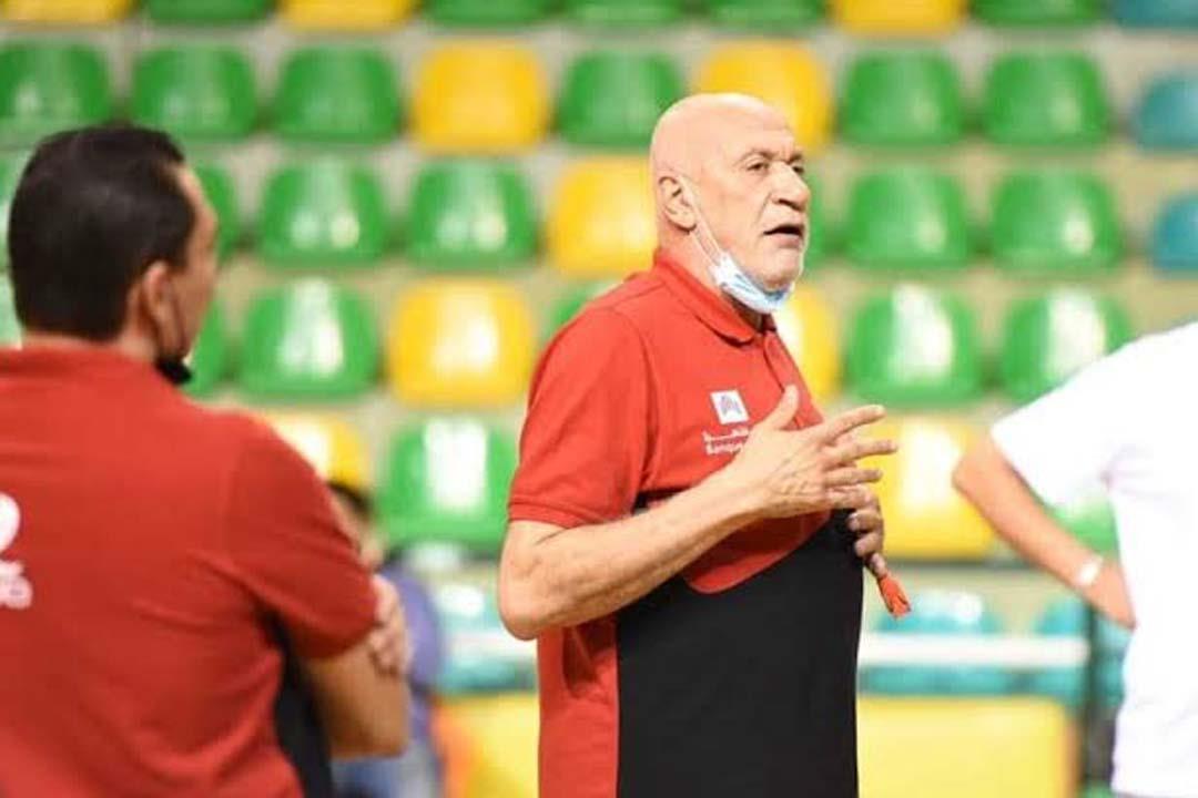 أحمد مرعي مدرب المنتخب