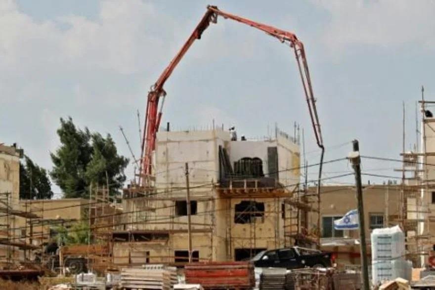 صورة تظهر أعمال البناء الجارية في مستوطنة ''رحاليم
